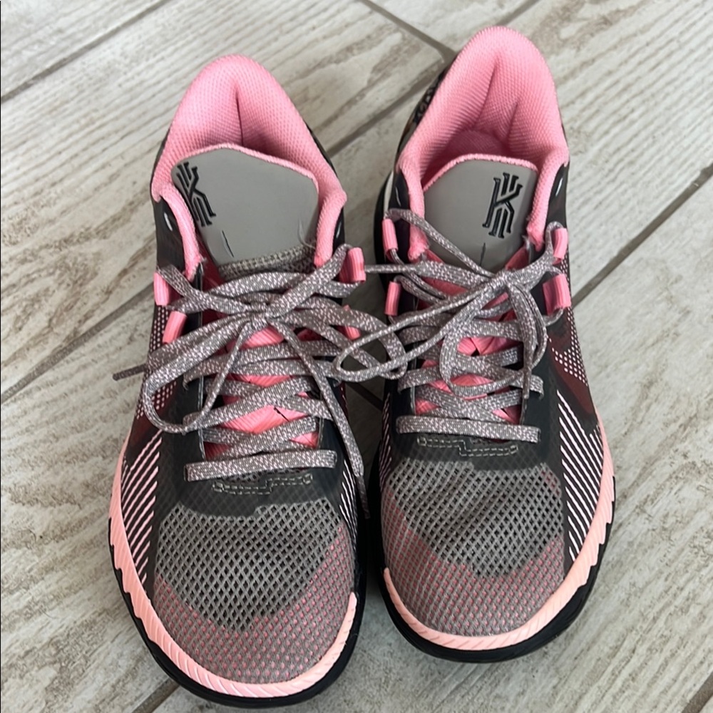 Nike Kyrie Flytrap - image 1